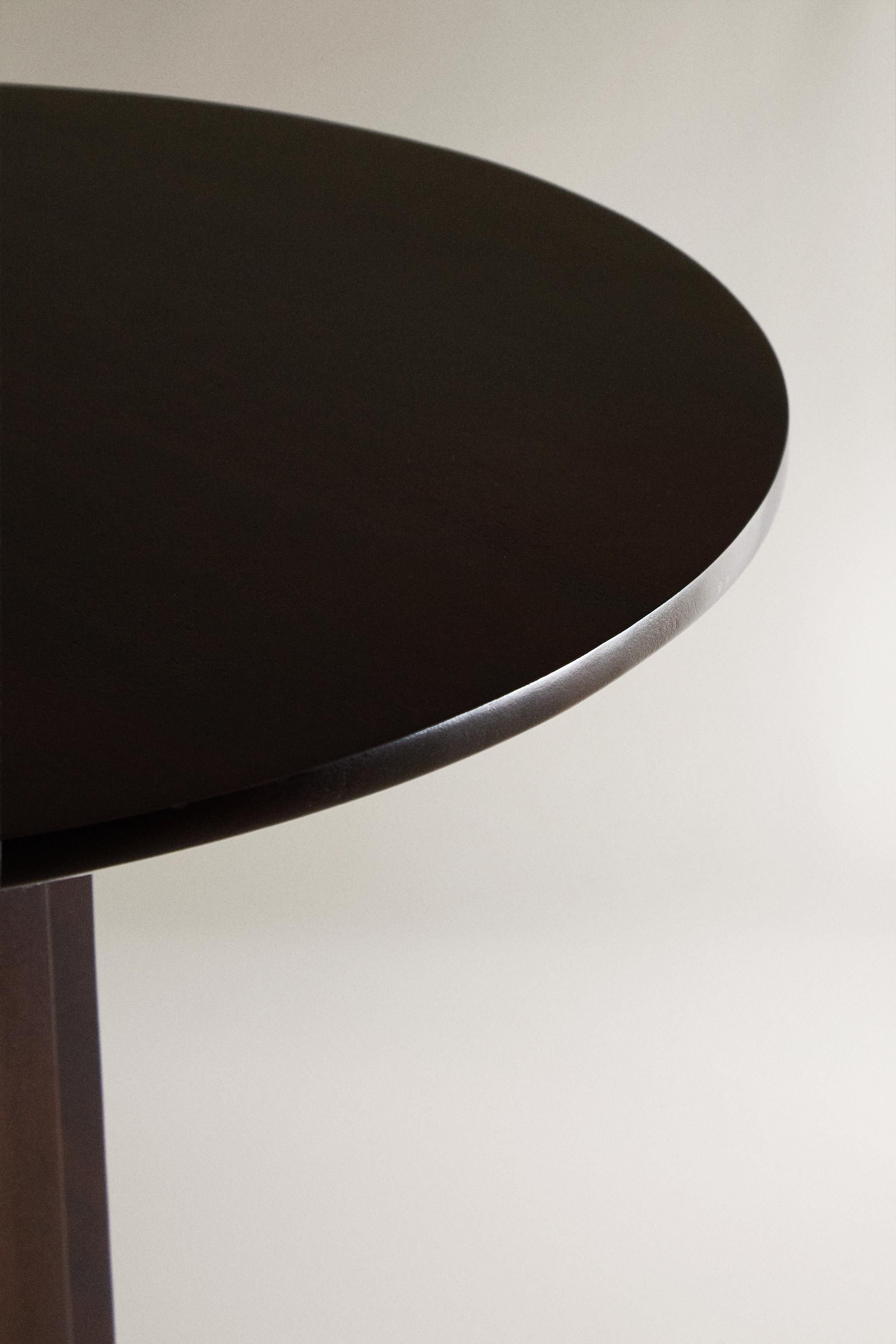 ROUND BEDSIDE TABLE